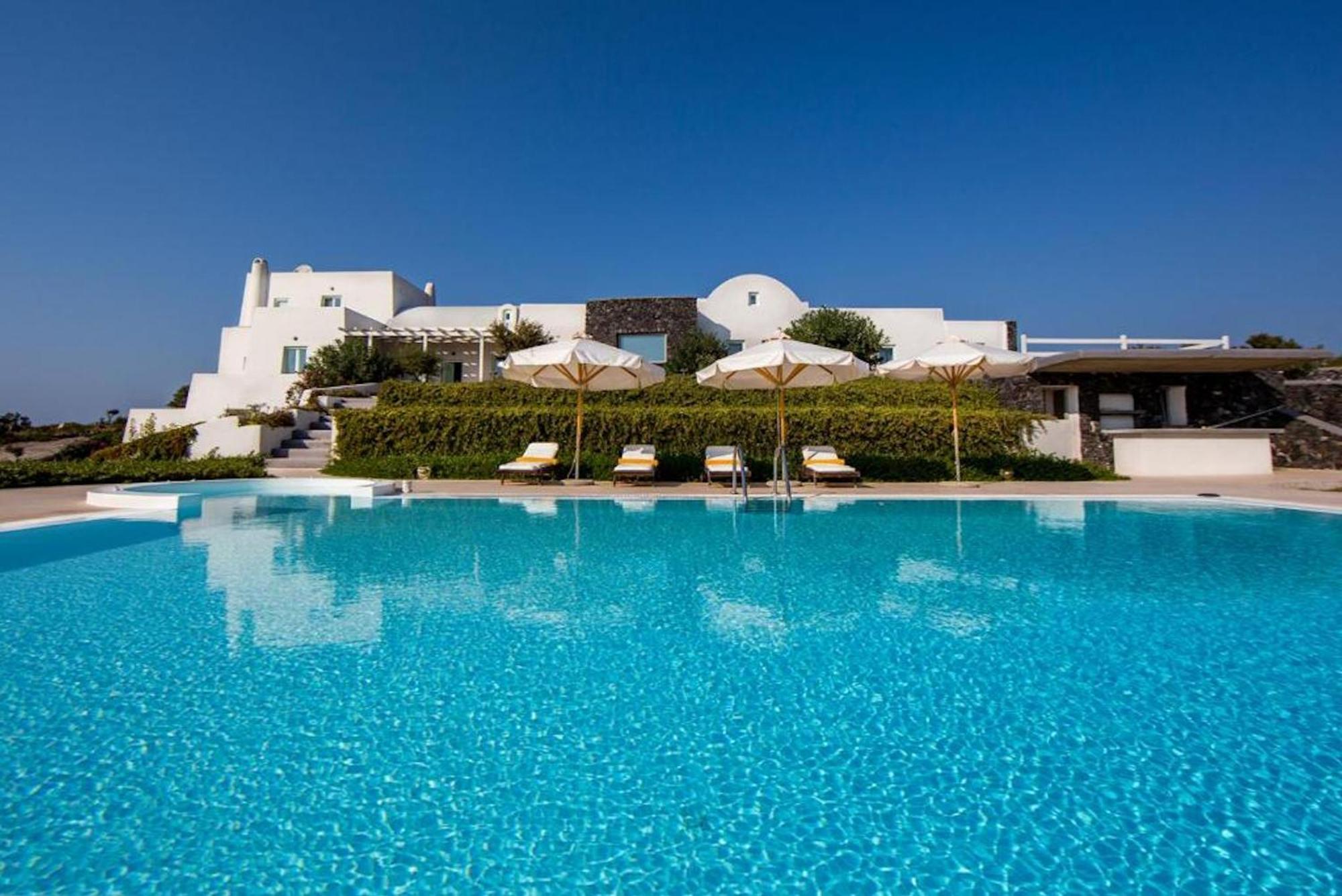 Villa Wonderful Santorini 5 En-suite Bedrooms Elysium Heated Pool Caldera Views Akrotiri *